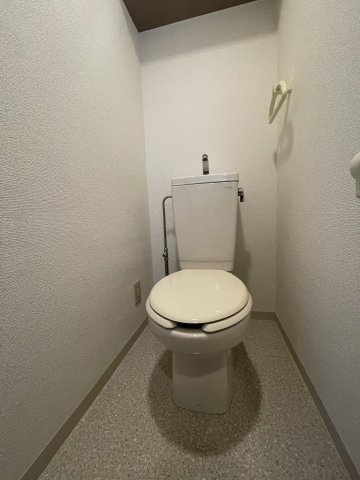 煉瓦館イーストフェイスのトイレ|シンプルで使いやすいトイレです