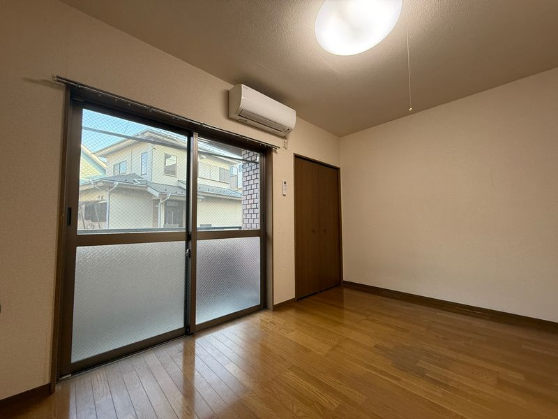 煉瓦館EAST　FACEの居間・リビング|使いやすいリビングです