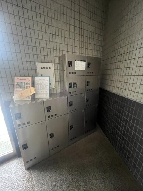 ライオンズプラザ所沢のその他共用部分|宅配BOX
