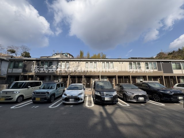 グリーンハーベスト鈴蘭台の外観
