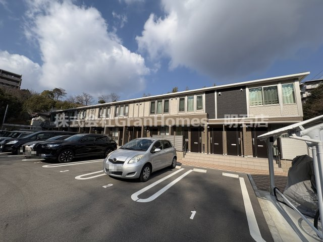 グリーンハーベスト鈴蘭台の外観