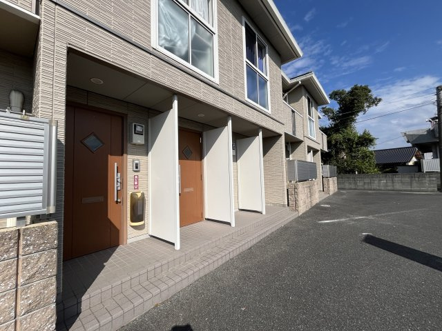 シャーメゾン羽須和のエントランス