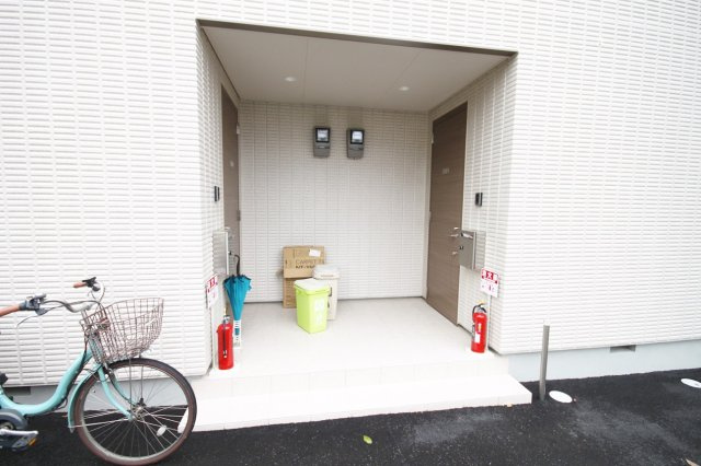 HEBEL MAISON La PecheⅡのロビー|ゆとりのあるロビーです
