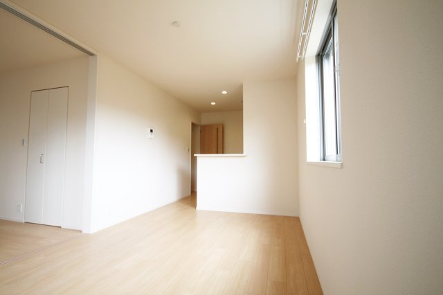 HEBEL MAISON La PecheⅡの内装|明るい室内です