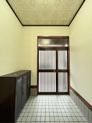 【玄関】 | 古志原S貸家