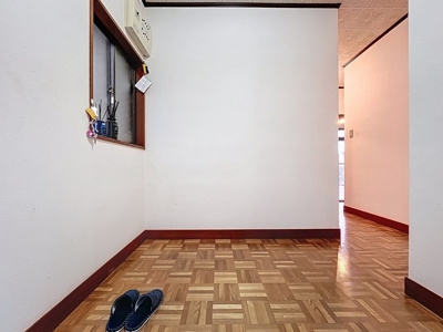 【玄関】 | 古志原S貸家