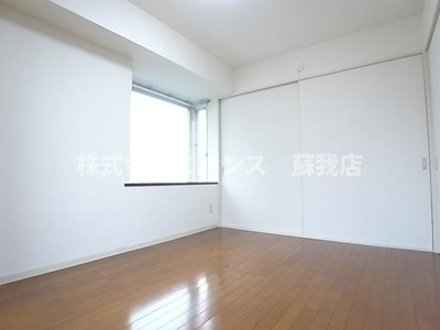 【寝室】 | ガーデンハウス本千葉 | 寝室にいかがでしょうか