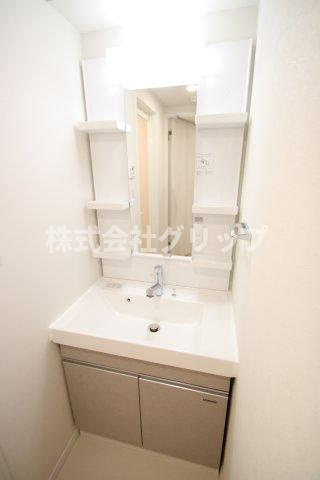 MA-RO弘明寺の独立洗面台