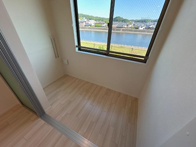 J・セレーノの内装|インナーテラス