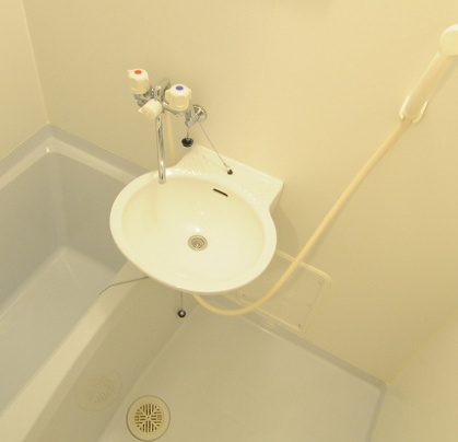 レオパレスS　Kの洗面所