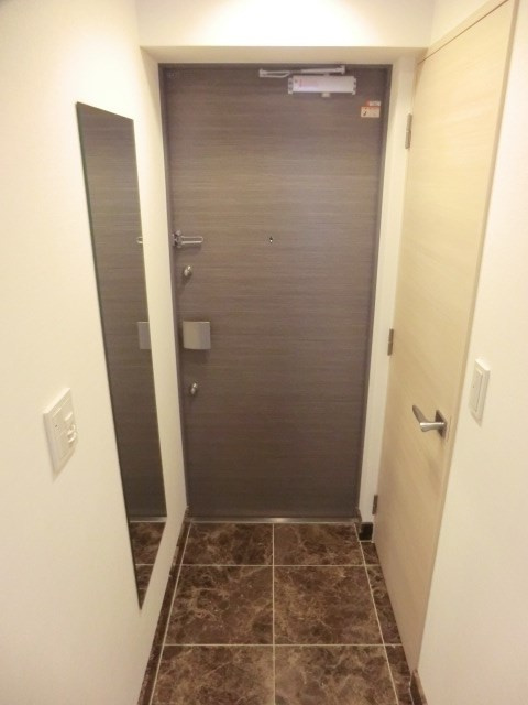 ザ・ライオンズ神戸ハーバーランドの玄関