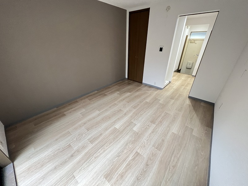 延明ハイツの洋室