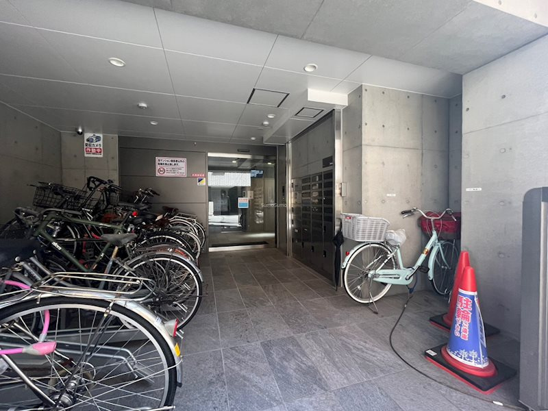 モデラート上町台のエントランス