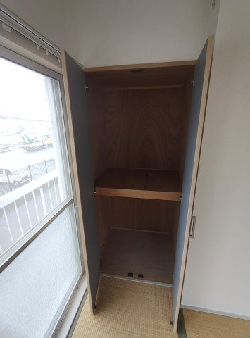スエヒロマンションの収納