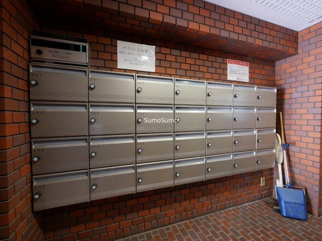 青風ハイツのロビー|清潔なロビーです