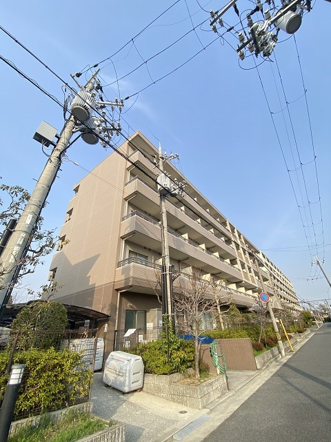 レジェンダリー武庫川の外観