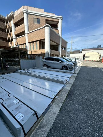 セレッソコート芦屋中央公園の駐車場