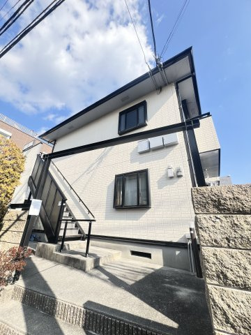 山麓荘