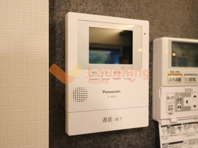 高良内町戸建てのセキュリティ|来客確認ができるモニター付きインターホン完備。防犯面にも配慮されています。
