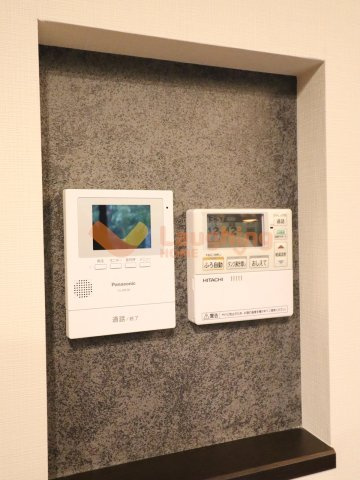 高良内町戸建てのその他|操作パネルをまとめたニッチスペース。生活感を抑え、すっきりした空間を演出します。