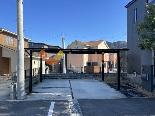 【駐車場】の画像