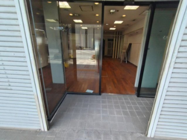 ６６６１５　岐阜市神田町4丁目居宅兼店舗の外観