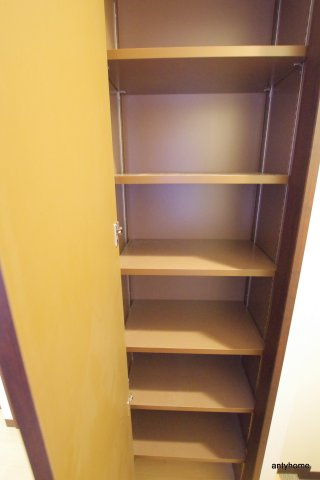 プレジオ東天満の玄関