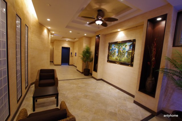 プレジオ東天満のロビー