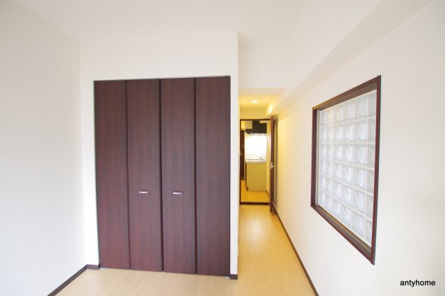 プレジオ東天満の洋室