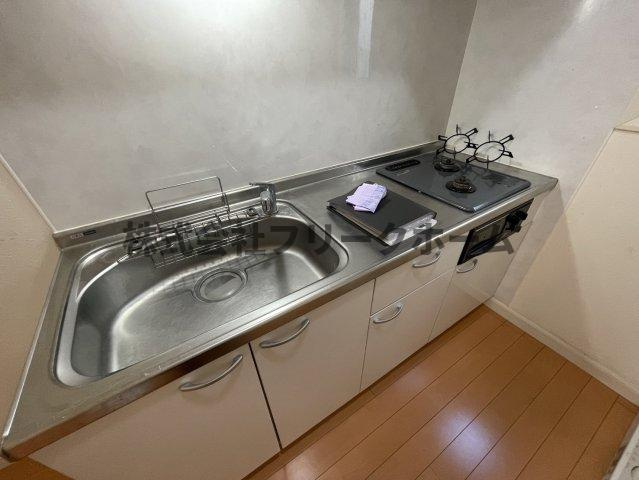 三鷹市井の頭４丁目のアパートのキッチン