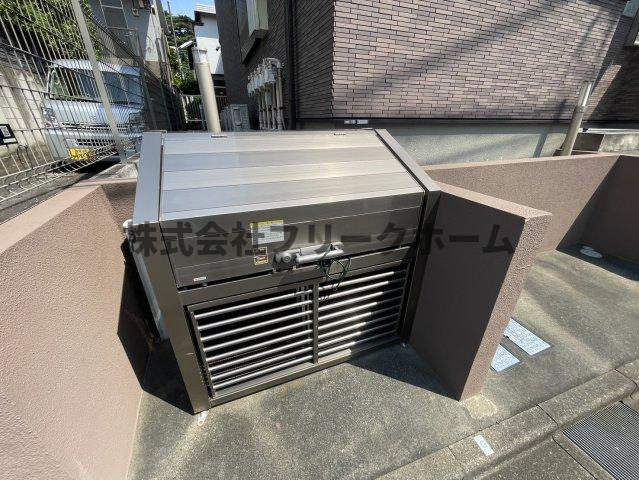 三鷹市井の頭４丁目のアパートのその他共用部分