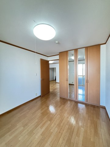 エレガントモレノの収納|イメージ207号室の写真