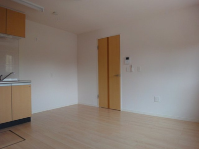 【居間・リビング】 | リバーサイドＣｏＣｏ | ◆不動産すまラボの新プラン◆入居時の費用負担が0円で入居可能♪お気軽にお尋ねください♪