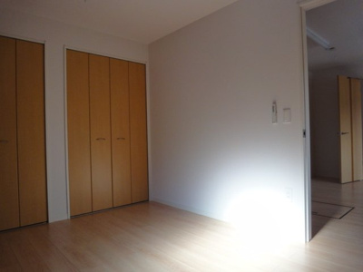 【寝室】 | リバーサイドＣｏＣｏ | 洋室（イメージ）