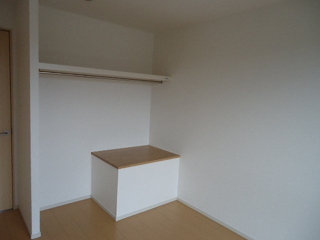 エレガントヴィエⅢの収納