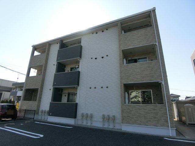 エレガントヴィエⅢの外観