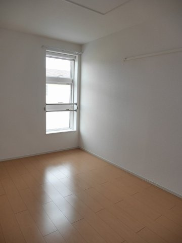 ベル　シェリルＢの洋室