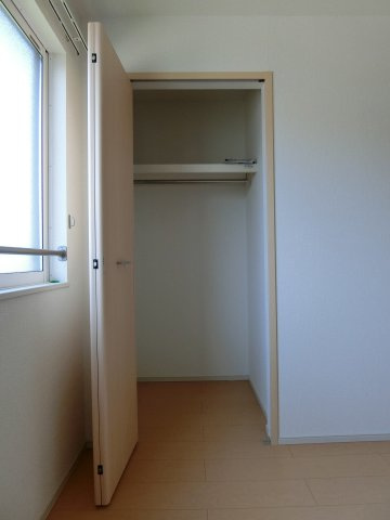 ベル　シェリルＢの収納|イメージ201号室の写真（反転あり）