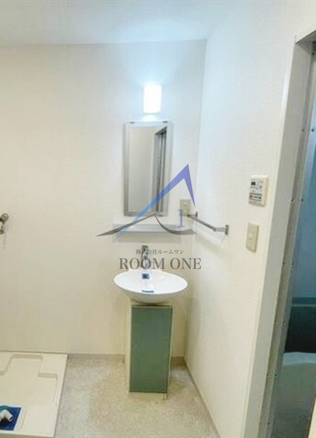 アーバイル日本橋小伝馬町の洗面所|洗面台です。