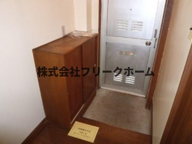 武蔵野市御殿山２丁目の賃貸マンションの玄関