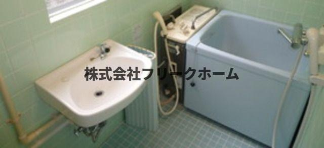 武蔵野市御殿山２丁目の賃貸マンションの浴室