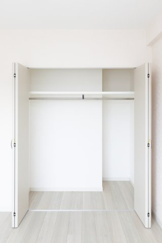 ラ・メゾンドサヴォイ　11階の収納|別号室のものです。現状優先になります。