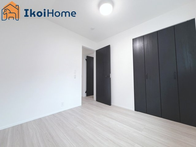 神戸市灘区高尾通1丁目　新築戸建　2号棟の収納|【ホームページに現地動画掲載中】●年中無休：当日予約可●全居室収納完備！廊下収納等も充実！