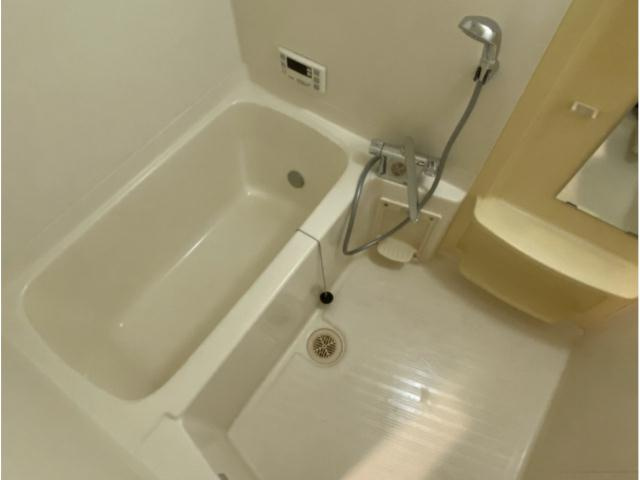 スバル城南の浴室