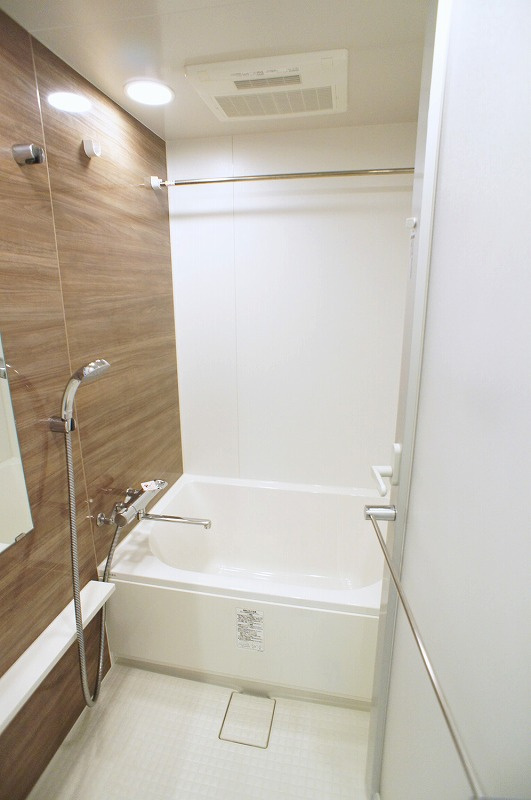 プライムメゾン大塚の浴室