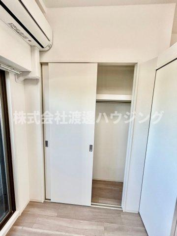 プレサンス江坂ベルフィーヌの収納