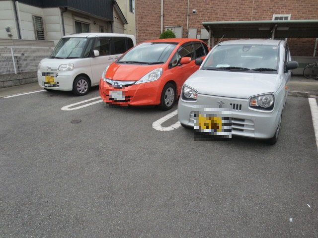 宮北ガーデンハウスの駐車場
