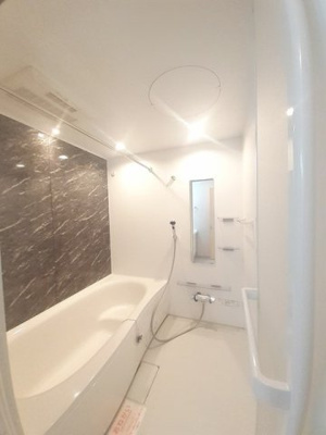 【浴室】 | パラッツオ・ベーネⅠ