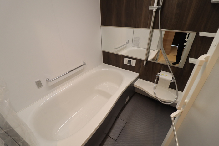 マーキュリー グラシアの浴室