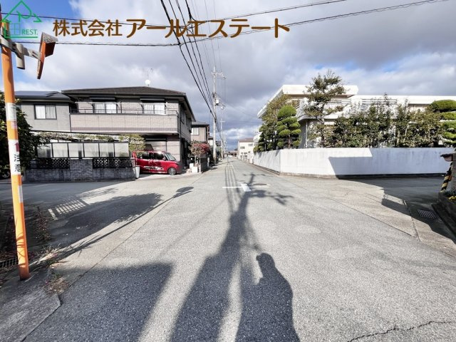 加古川市別府町新野辺　山陽電鉄「別府駅」徒歩19分の前面道路含む現地写真